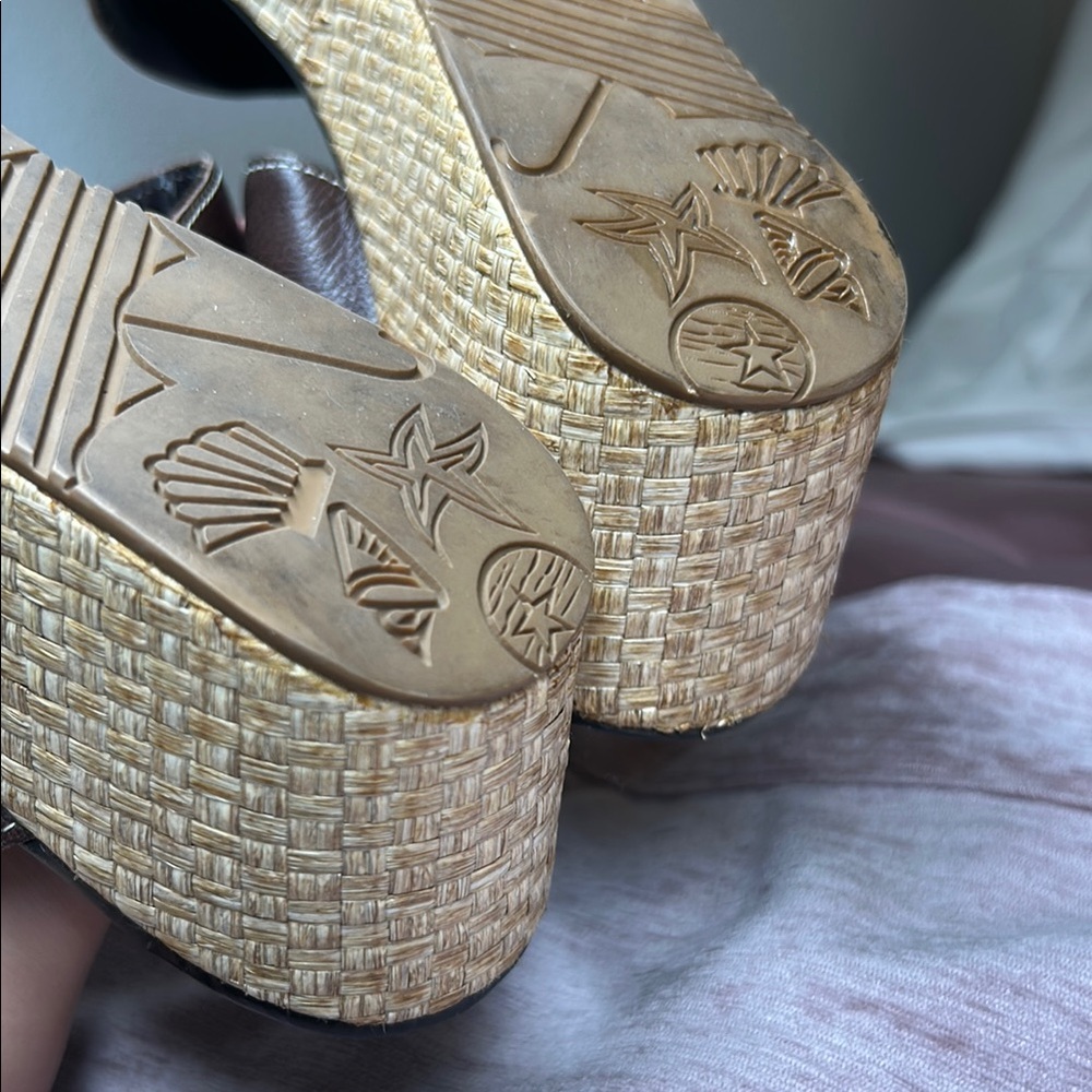 Brighton Brown Leather Wedge Sandals - Picture 11 of 12